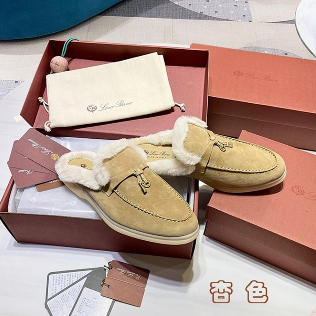 로로피아나 썸머워크 뮬 퍼 블로퍼 금장