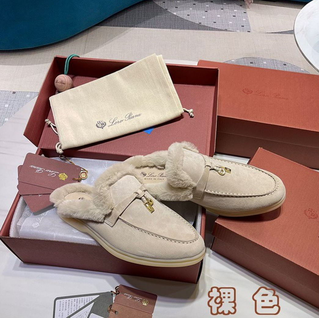 로로피아나 썸머워크 뮬 퍼 블로퍼 금장