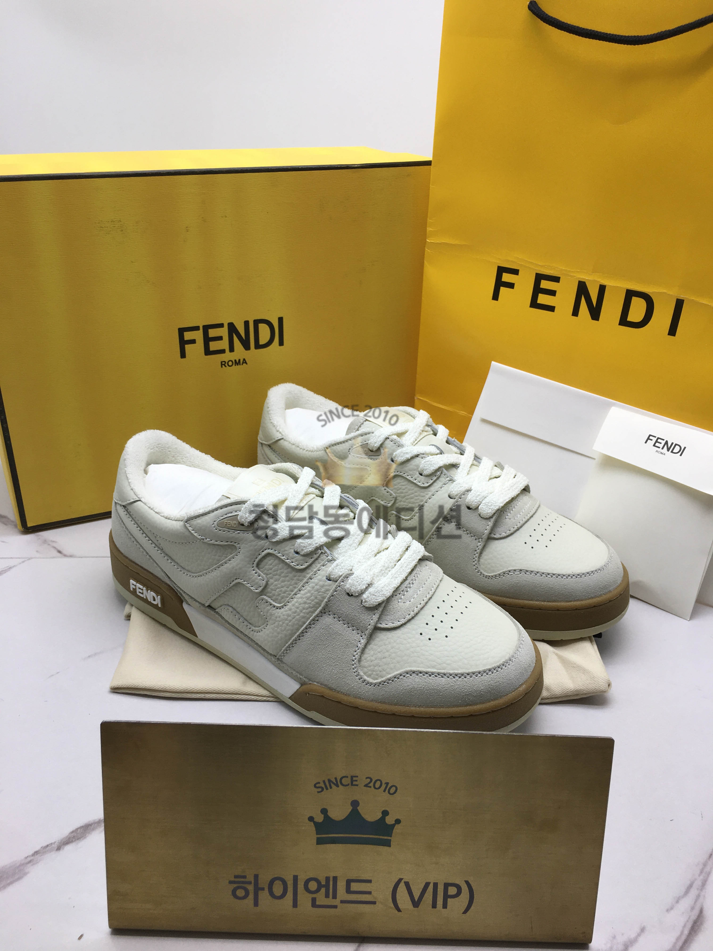 펜디 FF 매치 스니커즈 (남녀공용)