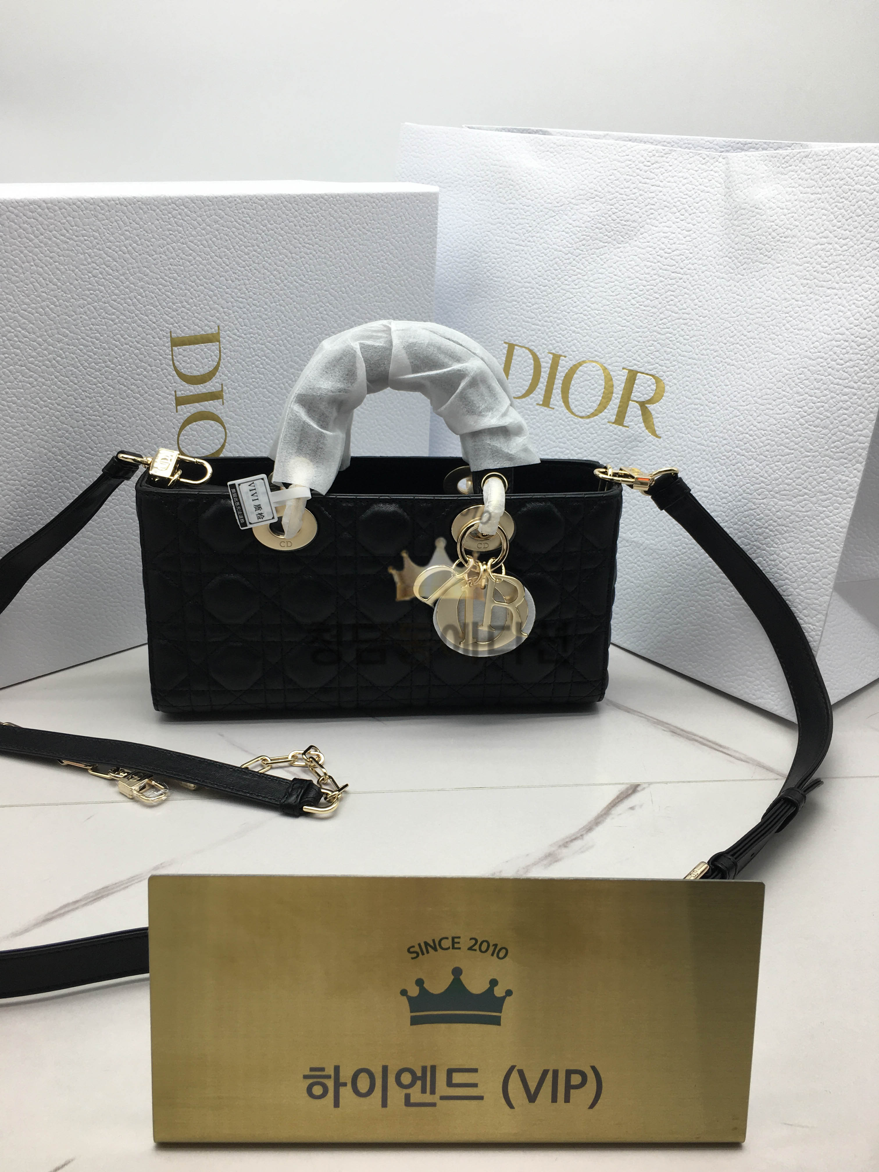 디올 CD-JOY 까나쥬 숄더백 미디움