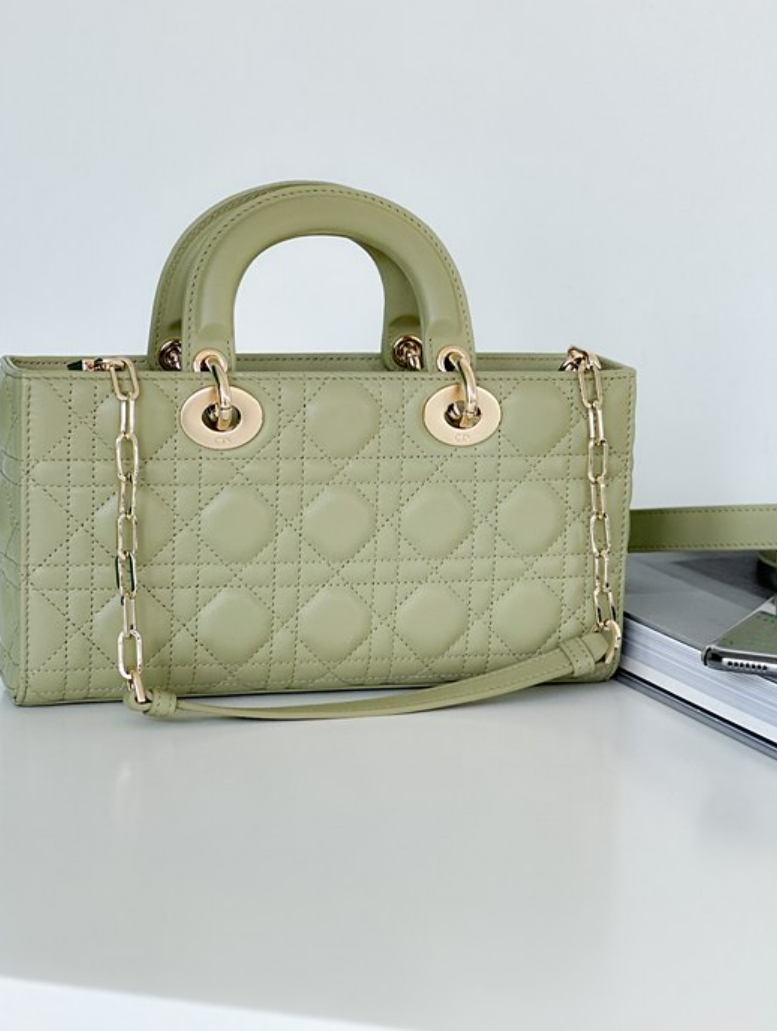 디올 CD D-JOY 까나쥬 숄더백 미디움