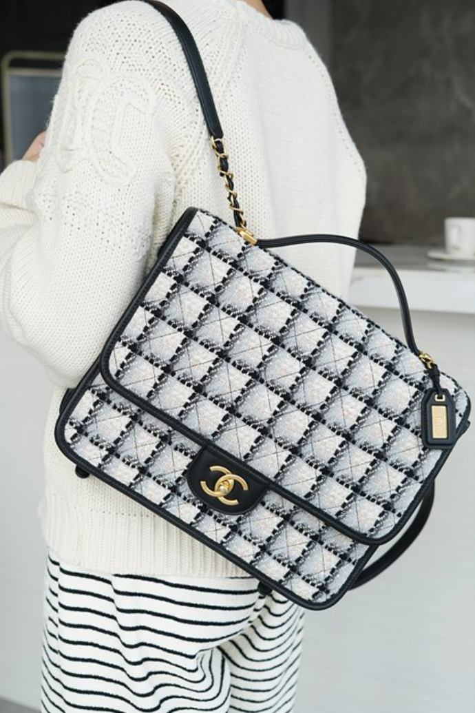 샤넬 22K 트위드 탑핸들 백팩