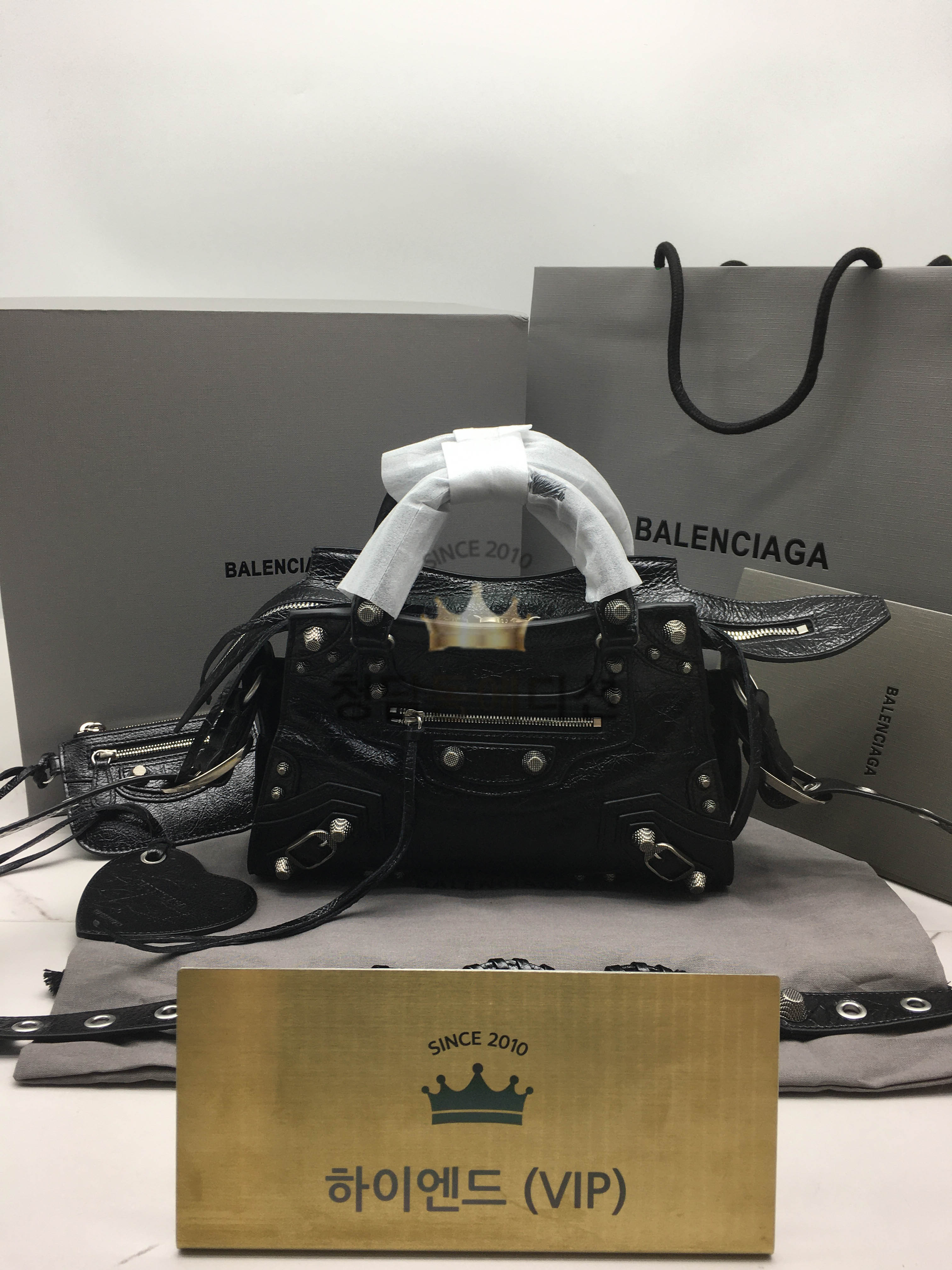 발렌시아가 네오 카골백