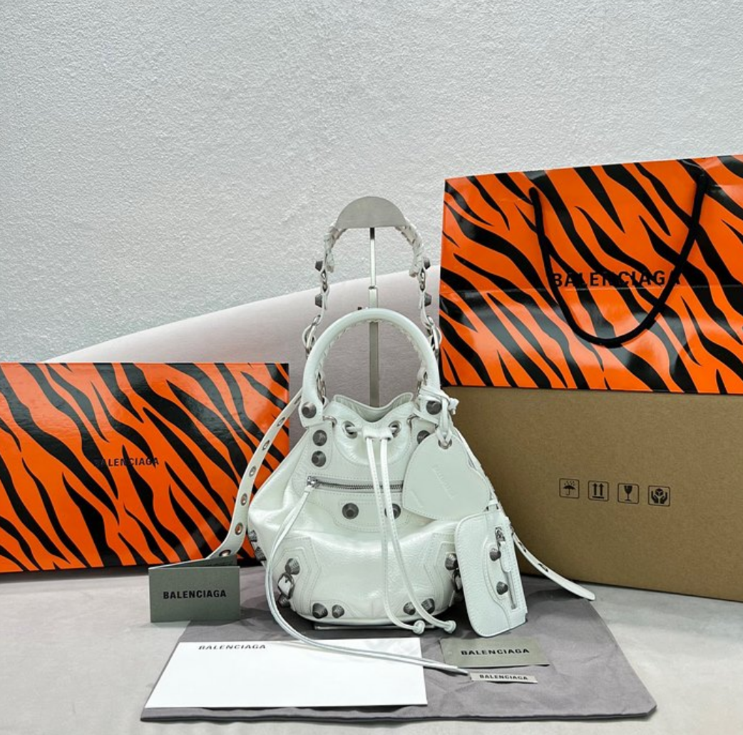 발렌시아가 르 카골 버킷백 S