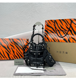 발렌시아가 르 카골 버킷백 S