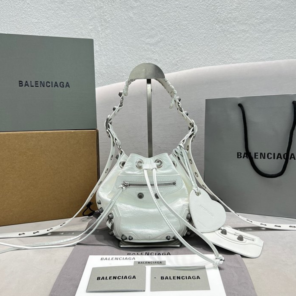 발렌시아가 르 카골 버킷백 XS