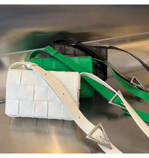 보테가베네타 스몰 카세트백 717587 (3COLOR)