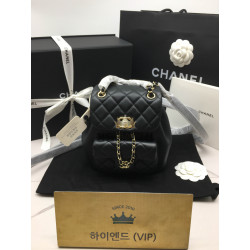 샤넬 22C 듀마 백팩 스몰 카프스킨 (하이엔드급)