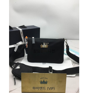 프라다 리나일론 파우치 크로스백 2VH113