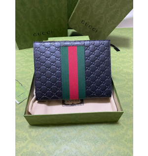 구찌 GG 수프림 웹 클러치백 475316
