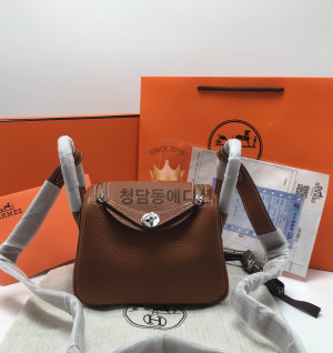 에르메스 미니 린디 반수공 토고 (컬러 골드 은장)