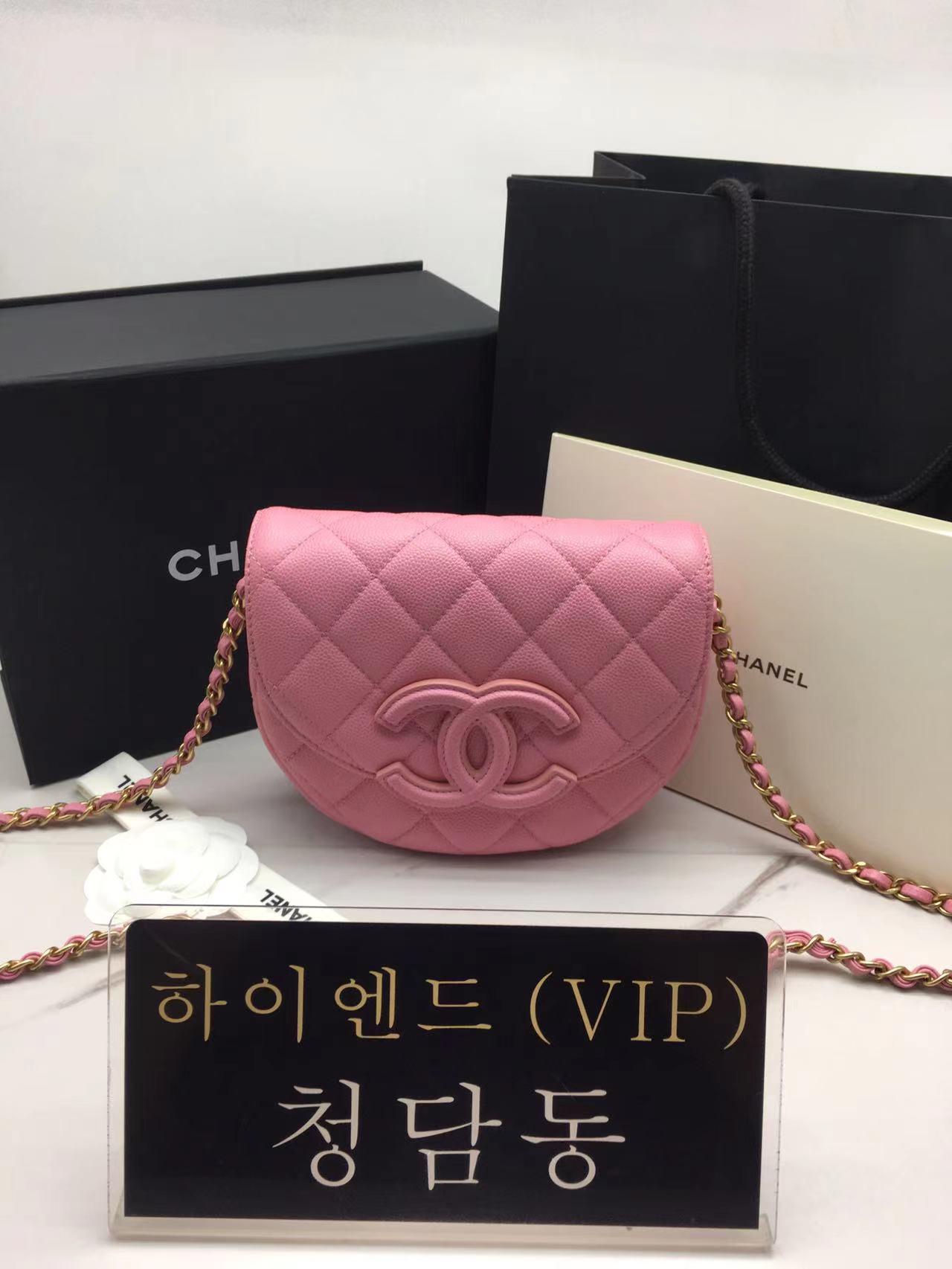 샤넬 23P CC로고 미니 메신저백 (컬러 핑크, 블랙)