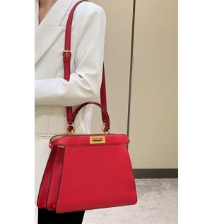 펜디 피카부 I SEE U 미디움