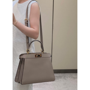 펜디 피카부 I SEE U 미디움