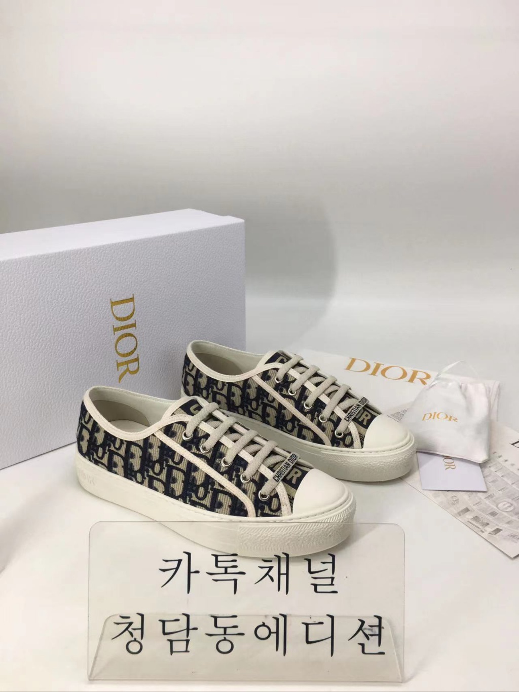 디올 워크앤디올 스니커즈