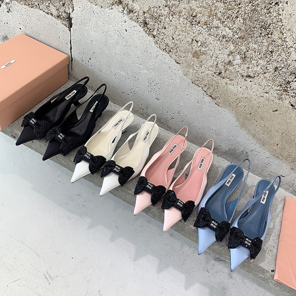 미우미우 슬링백 (4COLOR)