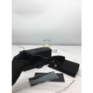 샤넬 하트 선글라스