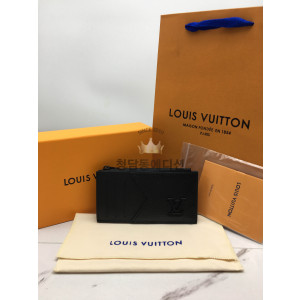 루이비통 코인 카드홀더 M82068