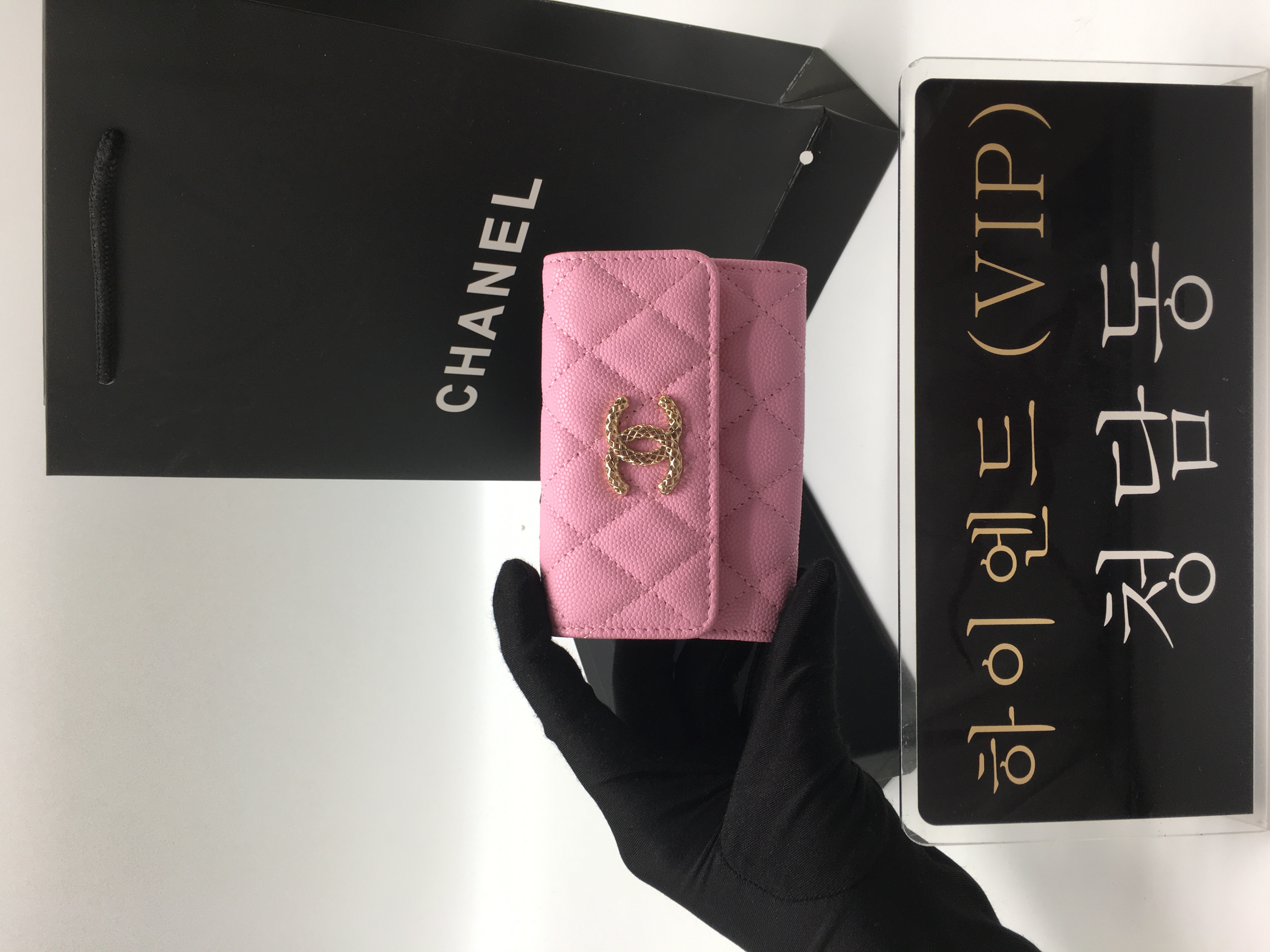 샤넬 23P 똑딱이 카드지갑 (블랙/핑크 2color)
