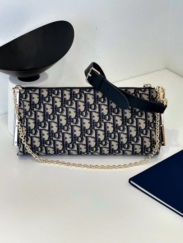 디올 CD 오블리크 클럽백