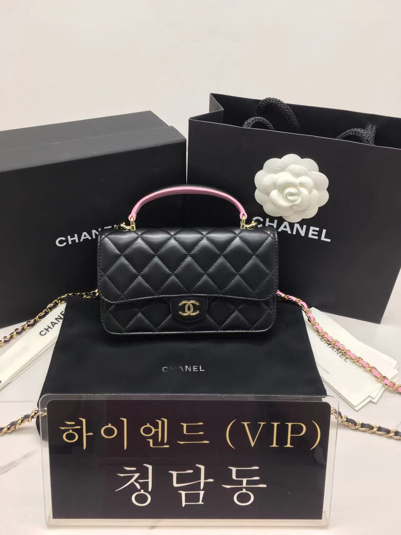 샤넬 23P 뉴미니 탑핸들 WOC