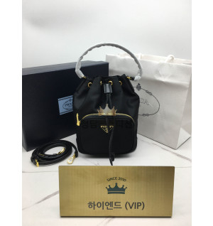 프라다 버킷백 1BH038 (upgrade ver.)