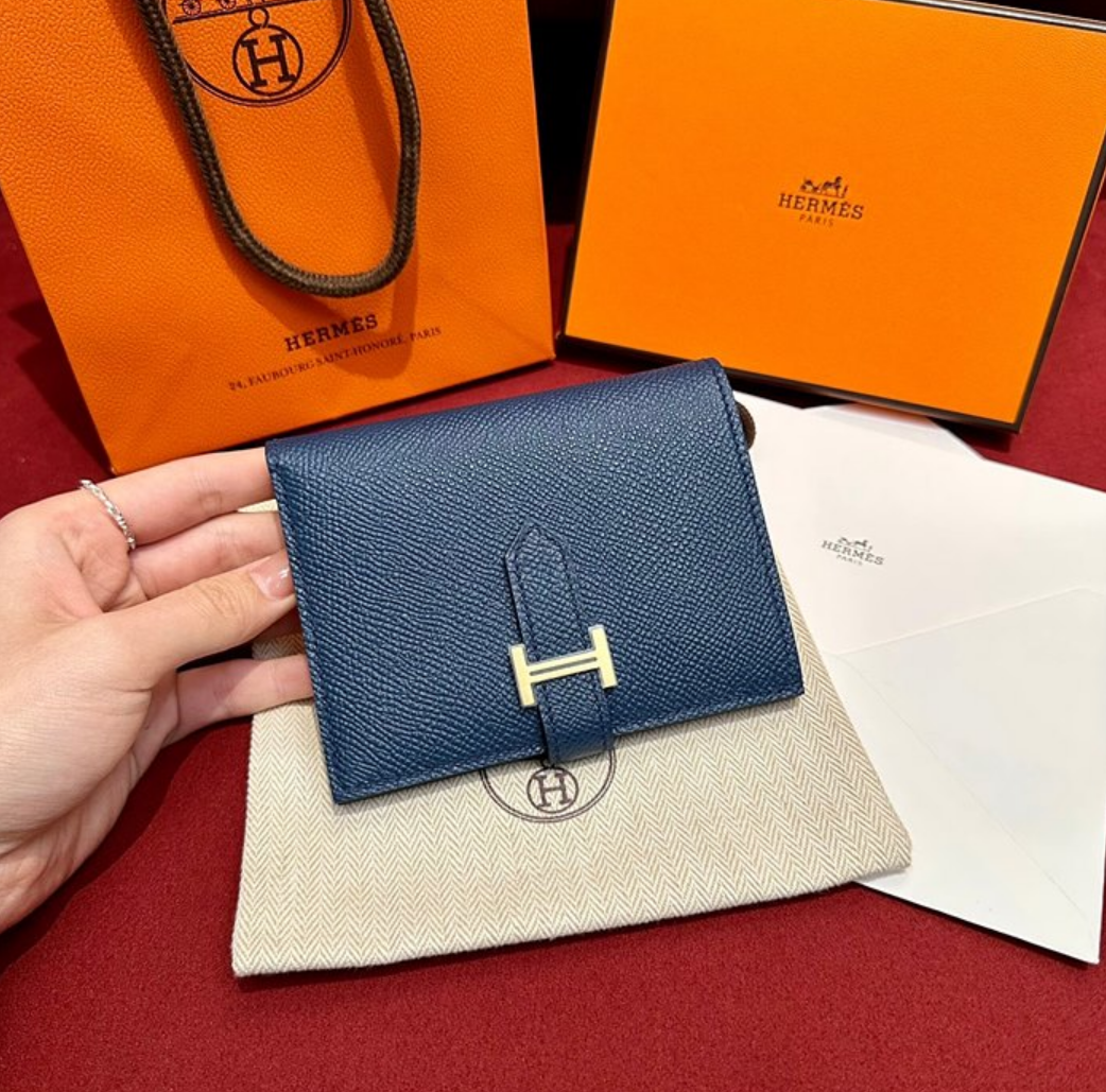 에르메스 베안 컴팩트 앱송 반지갑 올수공