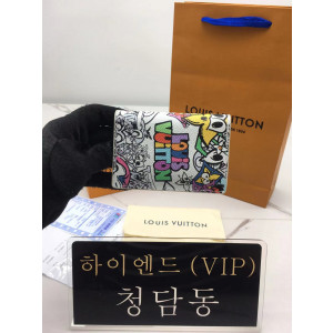 루이비통 포켓 오거나이저 모노그램 코믹스 코티드 캔버스 M82024