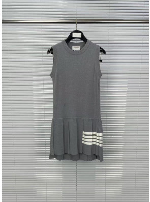 톰브라운 민소매 원피스