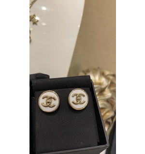 샤넬 22K 귀걸이 (2COLOR)