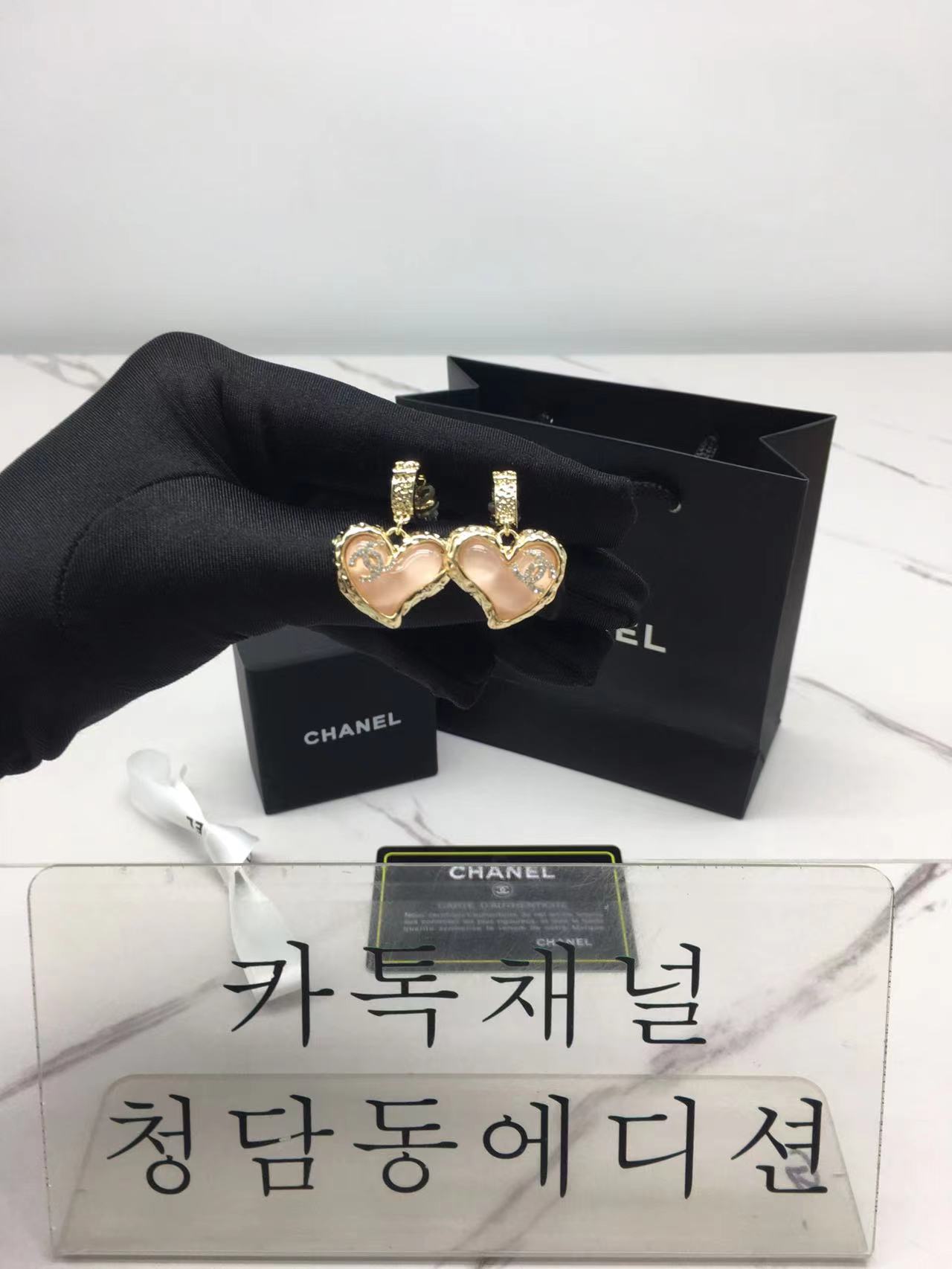 샤넬 하트 이어링