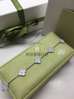 반클리프 알함브라 팔찌 (V-gold소재)