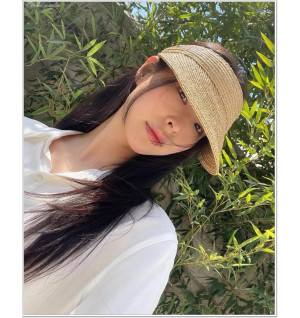 헬렌카민스키 메데아 (4COLOR)