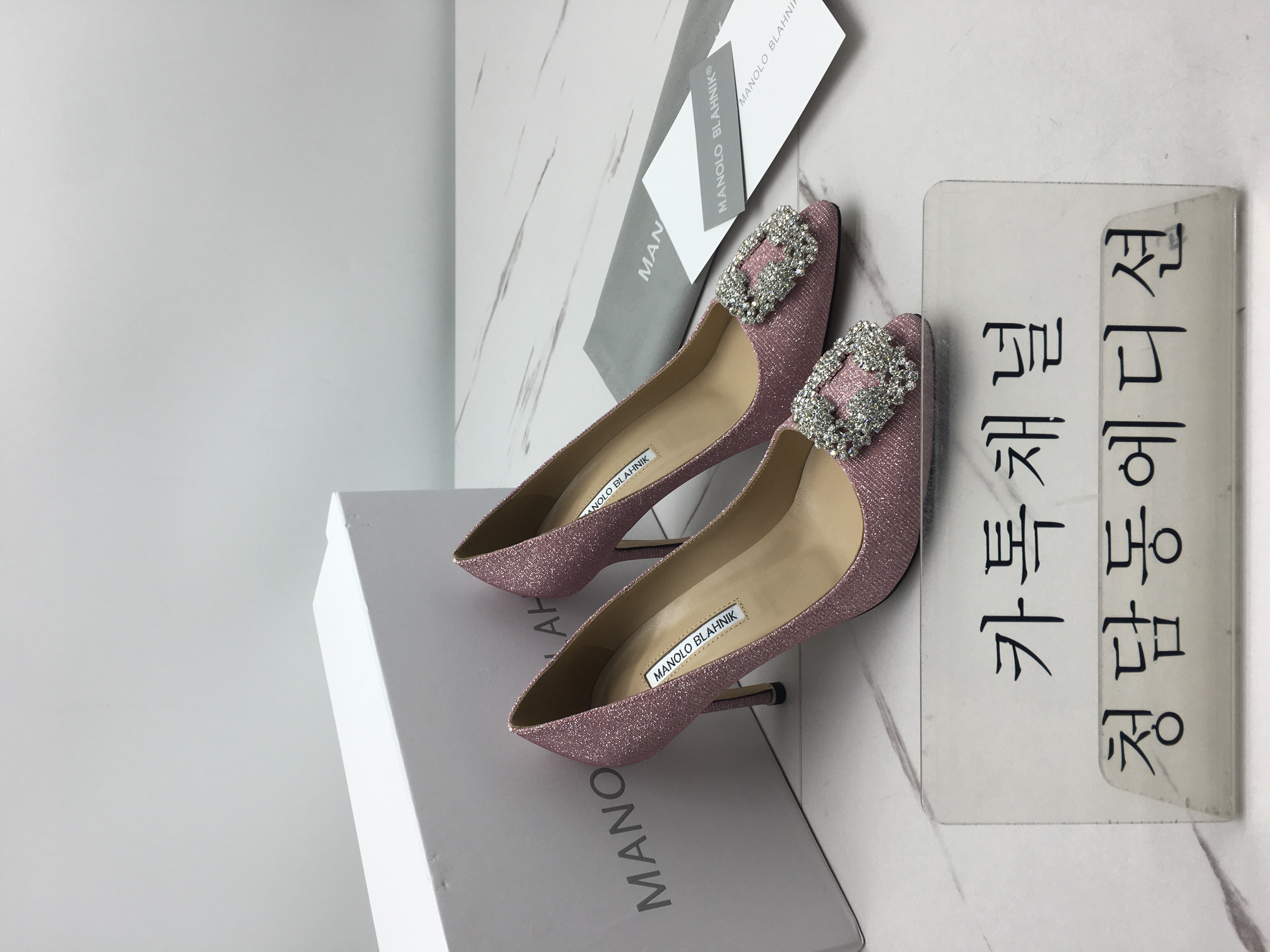 마놀로블라닉 펌프스 (플랫,미들,하이)