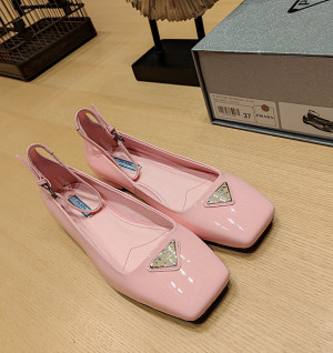 프라다 메리제인