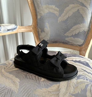 샤넬 벨크로 샌들 (2COLOR)