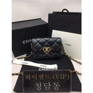 샤넬 22S 하트 CC로고 플랩백 미니