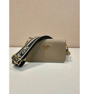 프라다 가죽 숄더백 1BH194