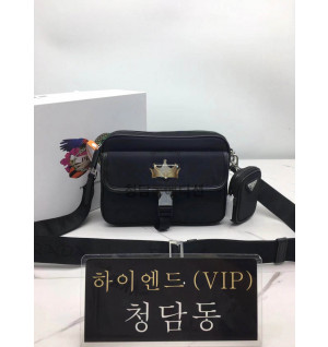 프라다 리나일론 사피아노 가죽 숄더백 2VH133