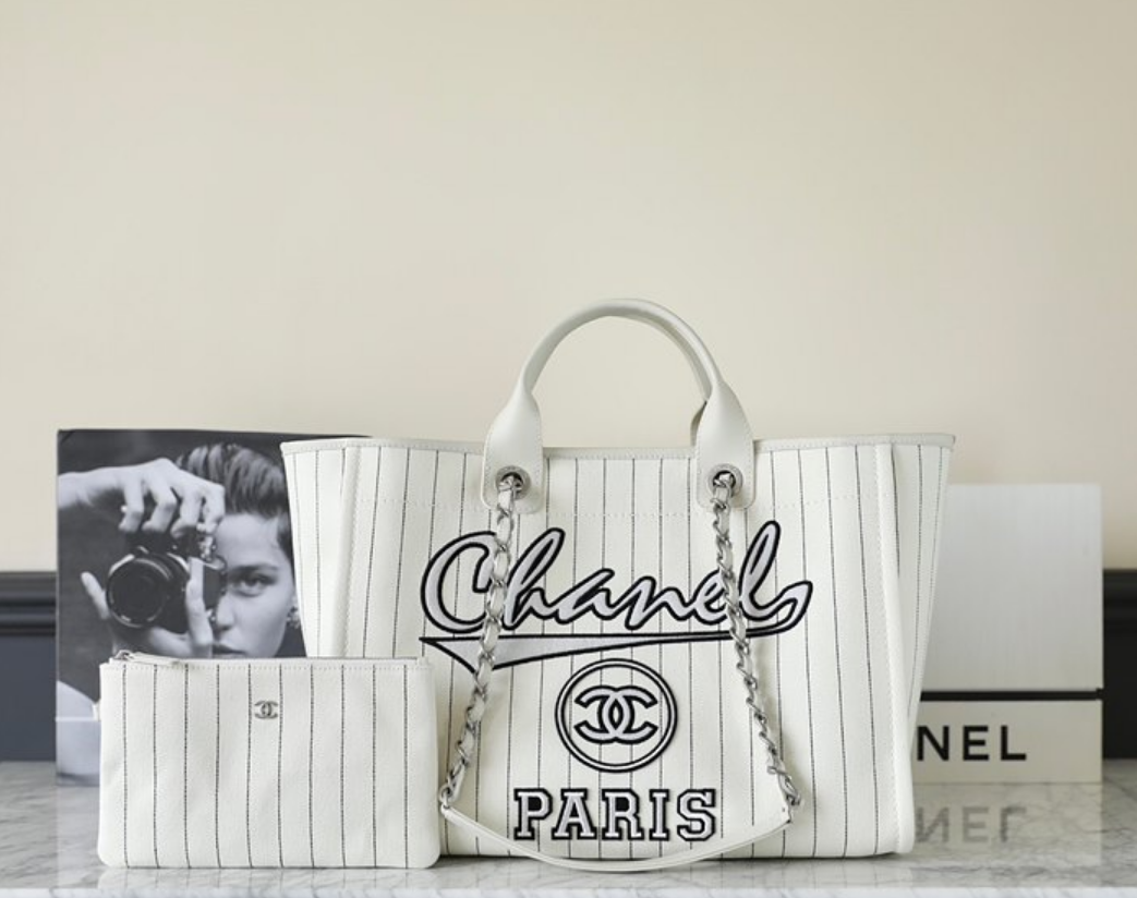 샤넬 23P 스트라이프 도빌백