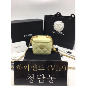 샤넬 23S 카멜리아볼 베니티백 미니