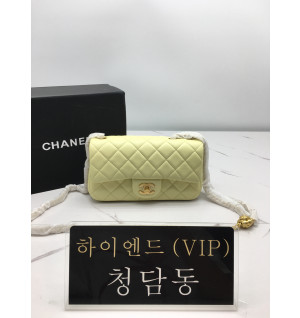 샤넬 23S 카멜리아볼 플랩백