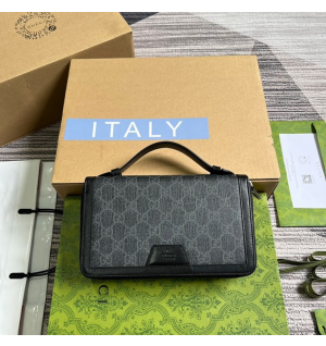 구찌 GG 수프림캔버스 트래블 도큐먼트 케이스 358933