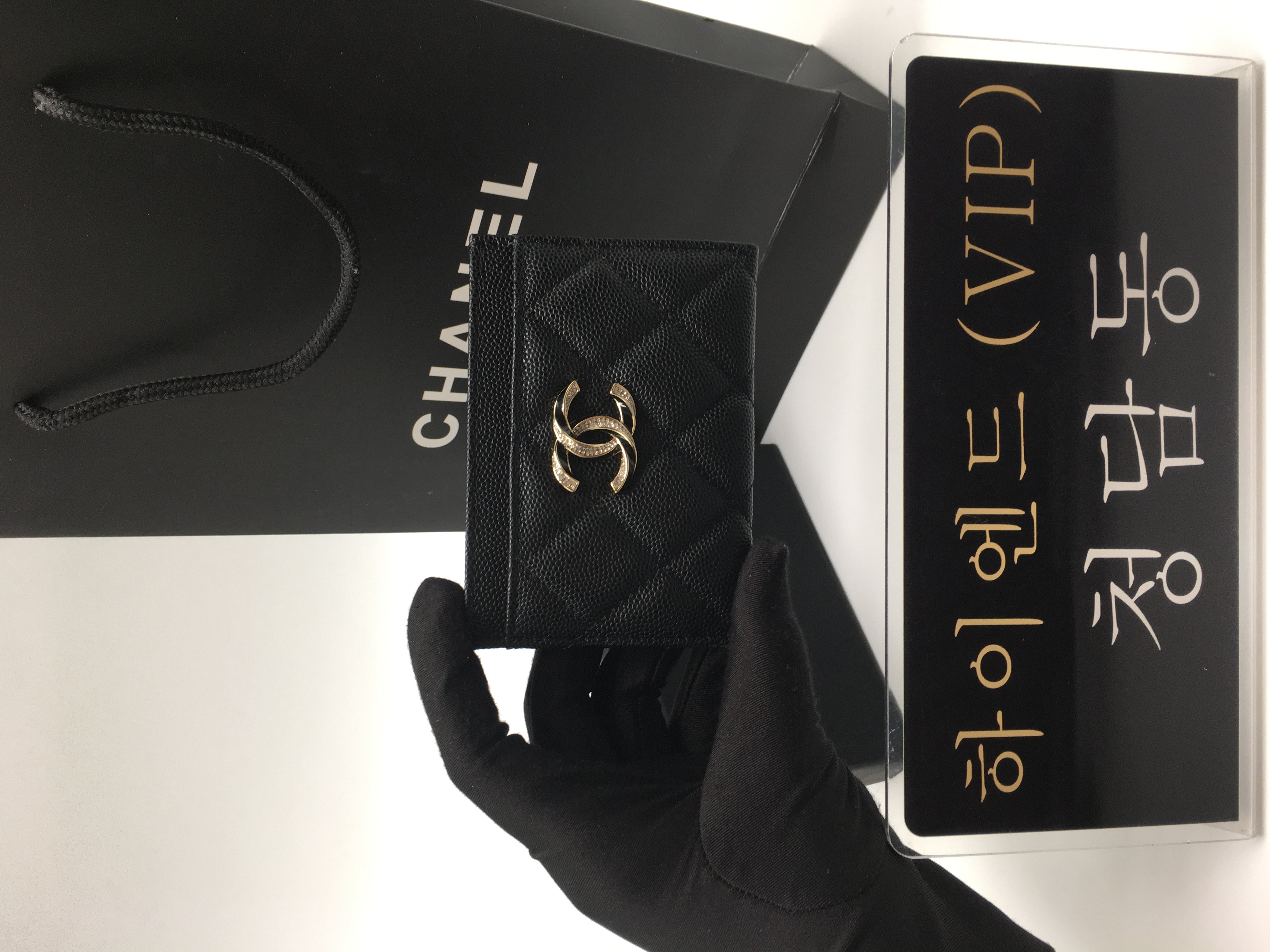 샤넬 트위스트 CC로고 카드홀더 AP3343