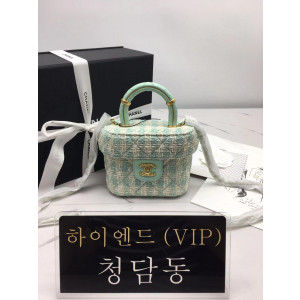 샤넬 23SS 트위드 스몰 코스메틱 케이스 AS3973