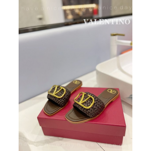 발렌티노 vltn v logo 슬라이드