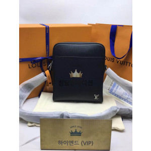 루이비통 알렉스 메신저 크로스백