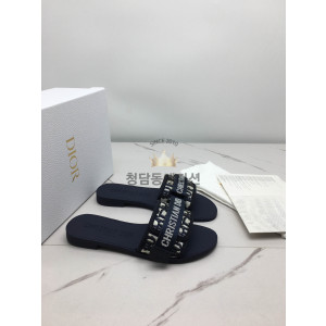 디올 에볼루션 샌들