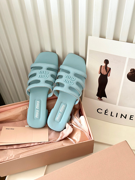 미우미우 슬리퍼