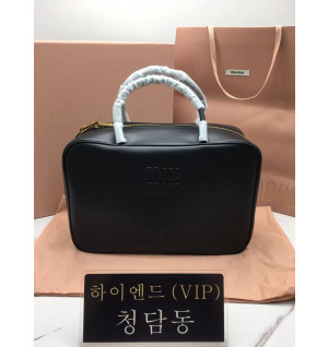 미우미우 MIU MIU 엠보로고 아르카디